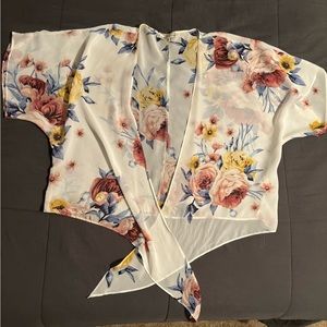 Short sleeve kimono